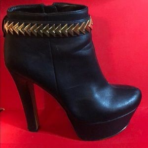 Platform black booties